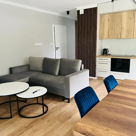 Apartament Sosnowy Przy Basenach Tropikalnych, Prywatny Parking Kielce Exterior photo